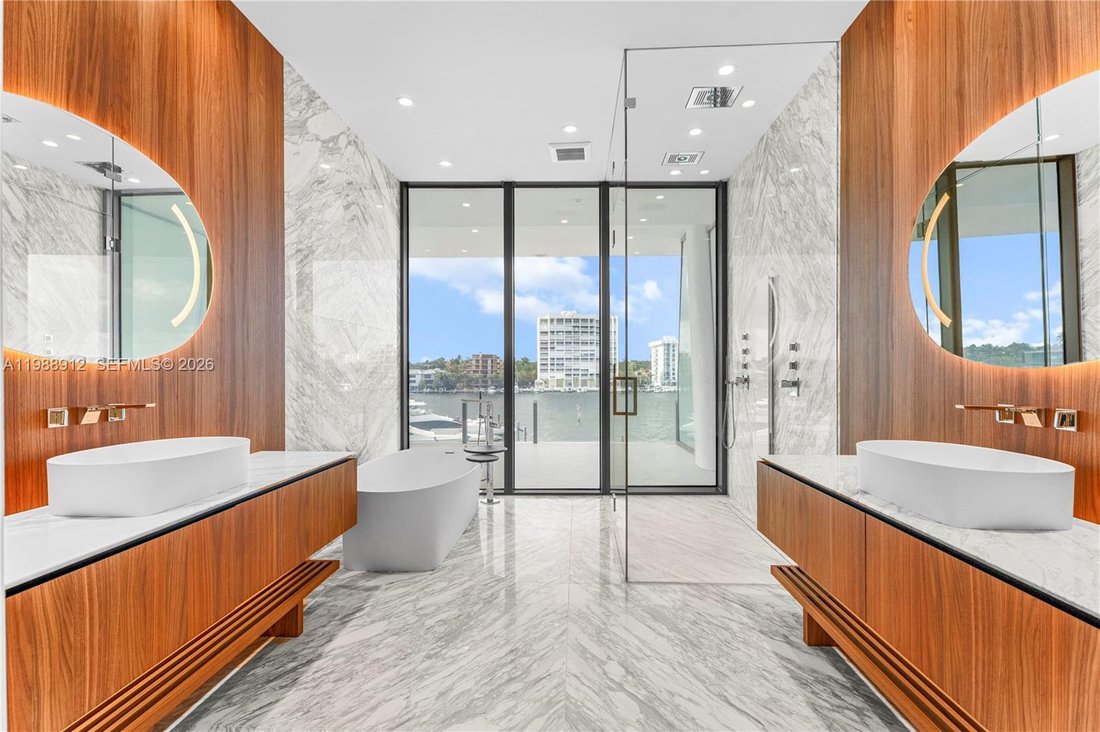 Condo in Miami, Florida, United States 3 - 17549816