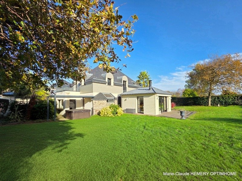 House in Centre Ville, Dinard, France 1 - 17549874