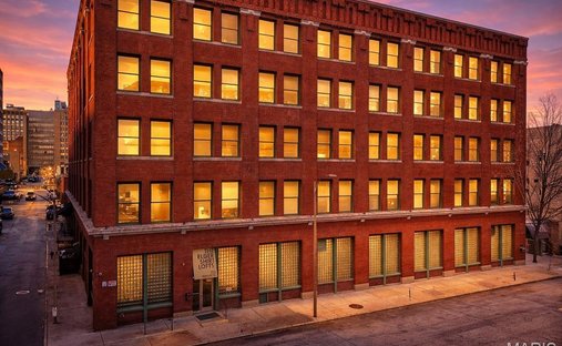 Condo in St. Louis, Missouri, United States 1