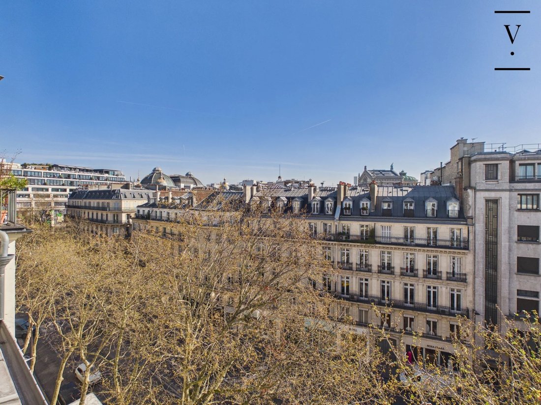 Apartment in Elysées-Madeleine, Paris 8e Arrondissement, Paris 4 - 17548480