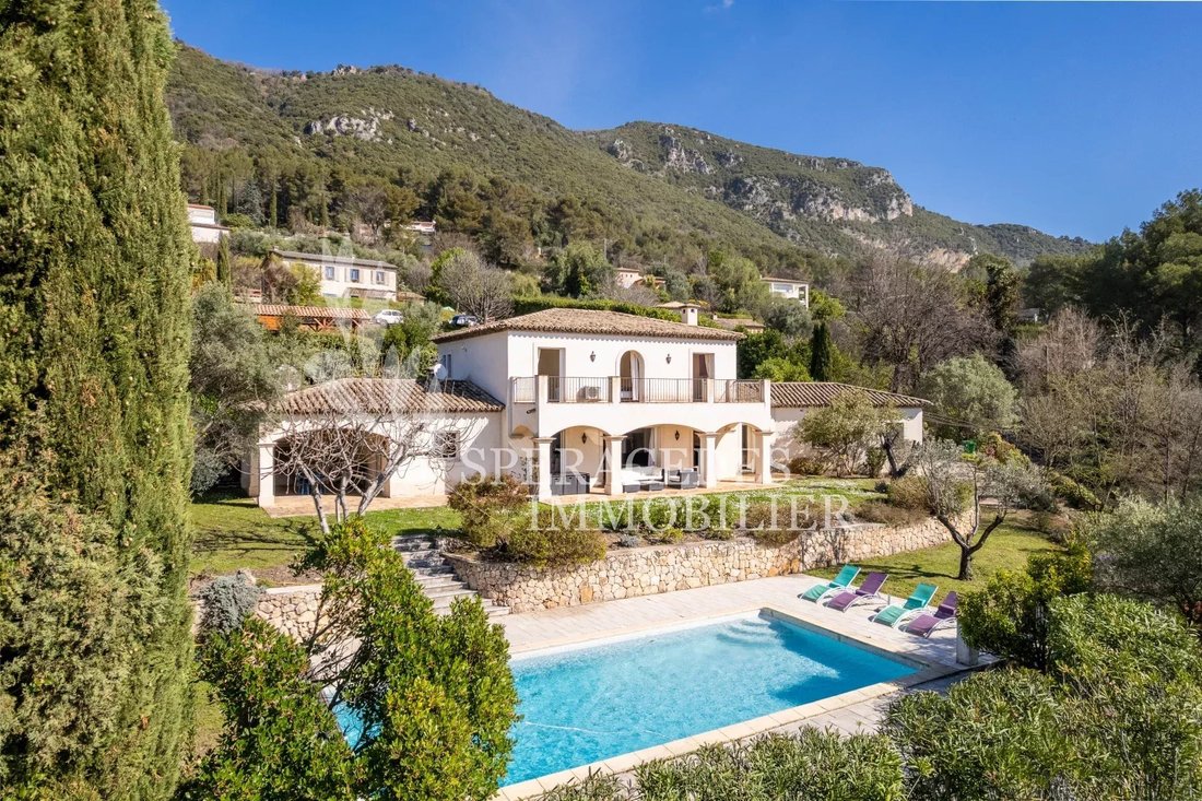 Villa in Tourrettes-sur-Loup, Provence-Alpes-Côte d'Azur, France 2 - 17532116