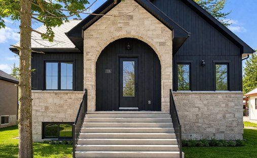 Haus in Saint-Jean-sur-Richelieu, Québec, Kanada 1