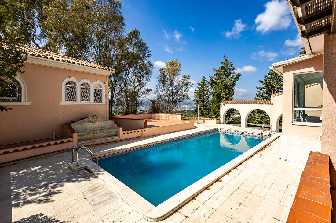 House in Sant Just Desvern, Catalonia, Spain 2 - 17553262