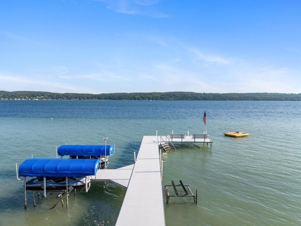 House in Boyne City, Michigan, United States 4 - 17549038