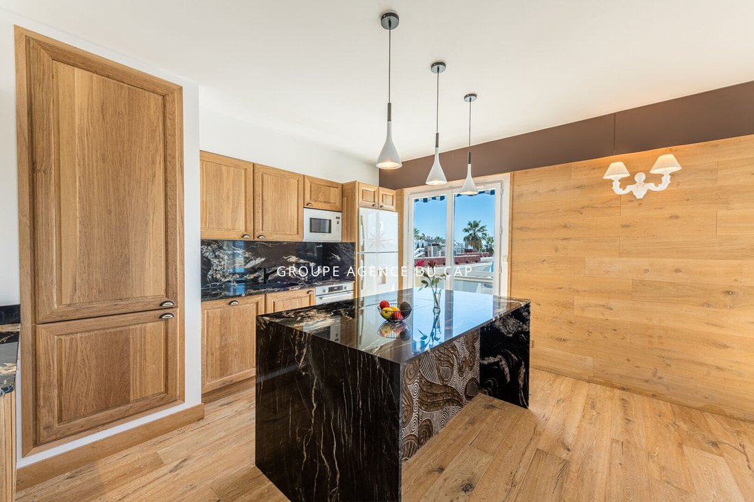 Apartment in Valescure-Vaulongue-Clair Bois-Vallon Suveret, Saint-Raphaël, France 3 - 17550161