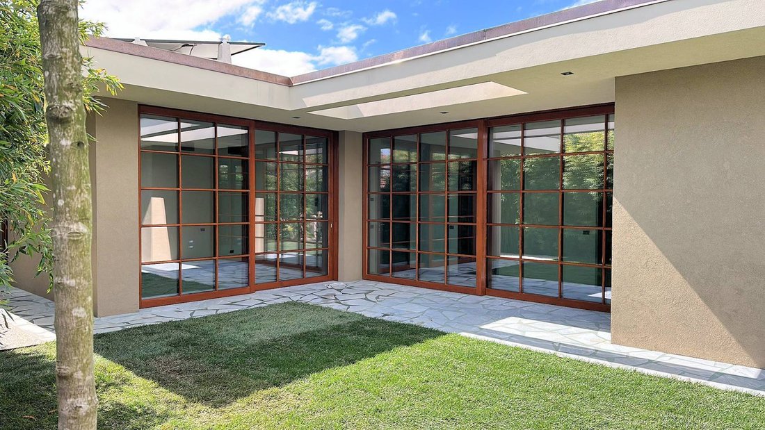 Villa in Vittoria Apuana, Forte dei Marmi, Tuscany 2 - 14849338