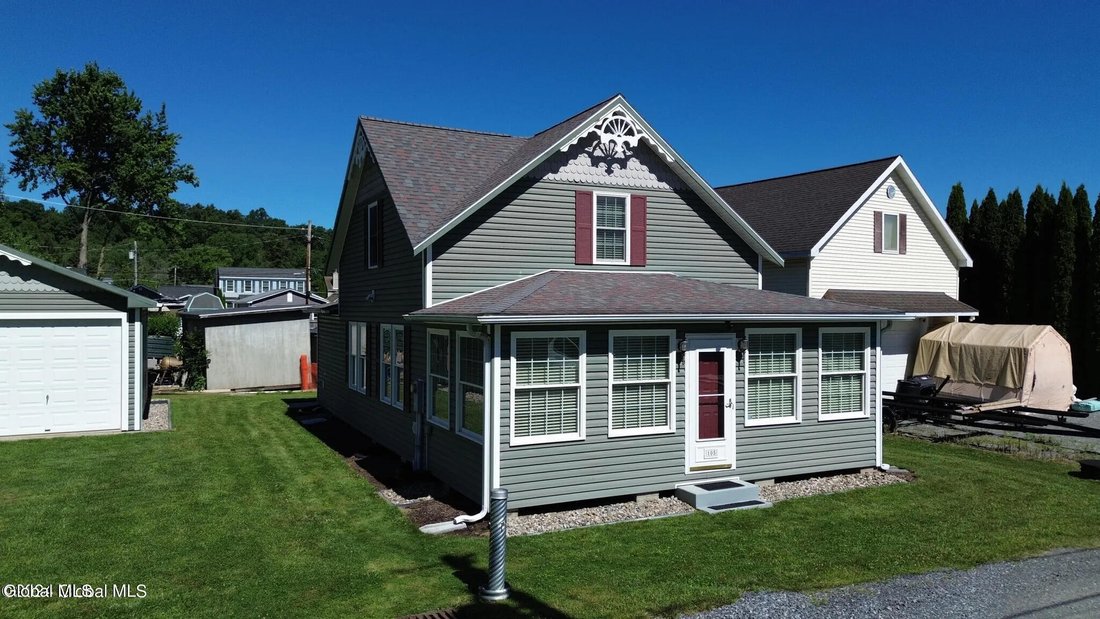 House in Saratoga Springs, New York, United States 2 - 17551602