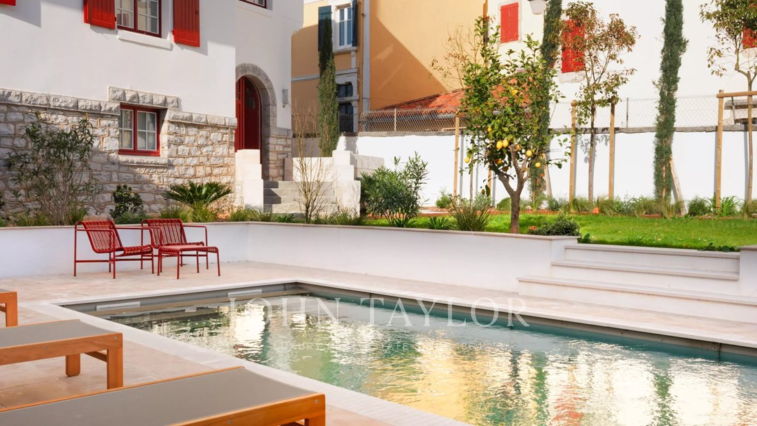 Villa a Saint-Jean-de-Luz, Nuova Aquitania, Francia 2 - 17497558