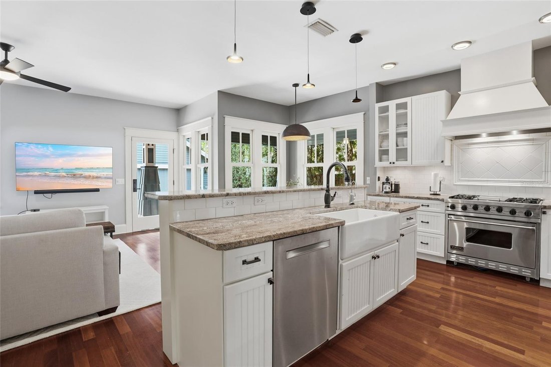 House in Tampa, Florida, United States 4 - 17549103