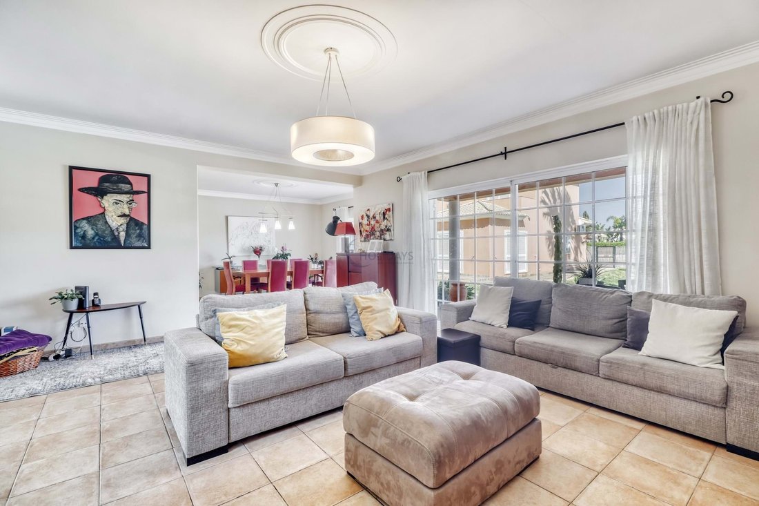 Villa in Vilamoura, Quarteira, Algarve 2 - 17550931