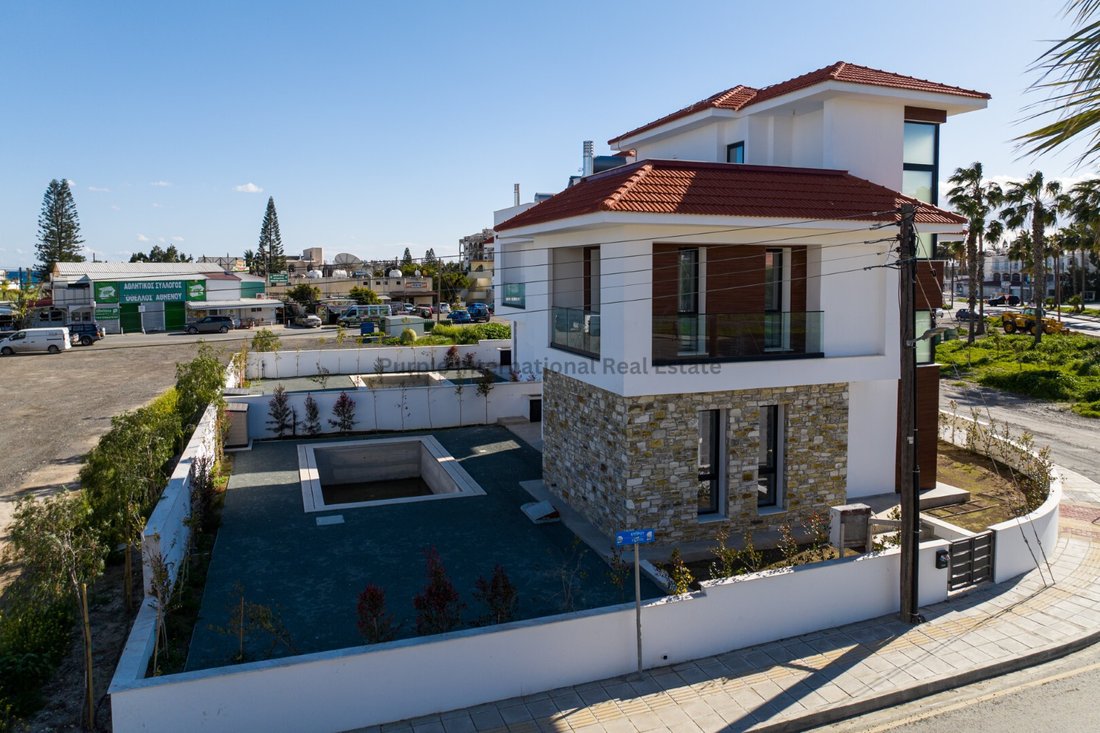 Villa in Pyla, Larnaca, Cyprus 5 - 17550089