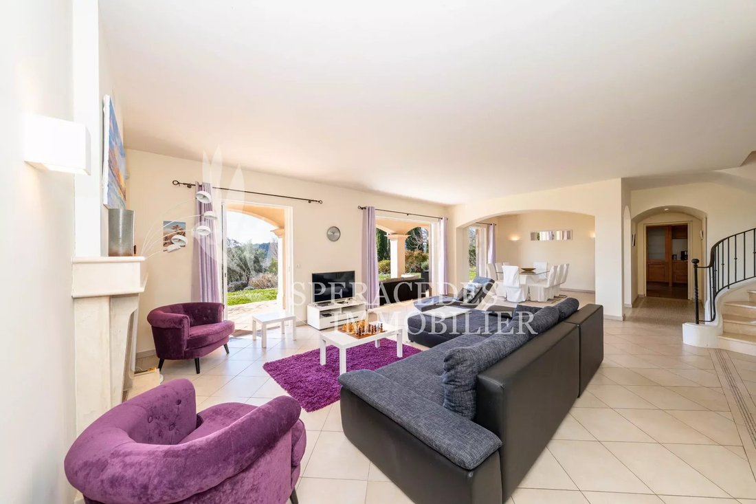 Villa in Tourrettes-sur-Loup, Provence-Alpes-Côte d'Azur, France 5 - 17532116