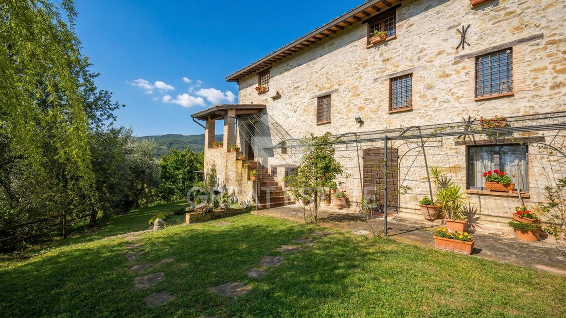 Estate in Umbertide, Umbria, Italy 3 - 17551668