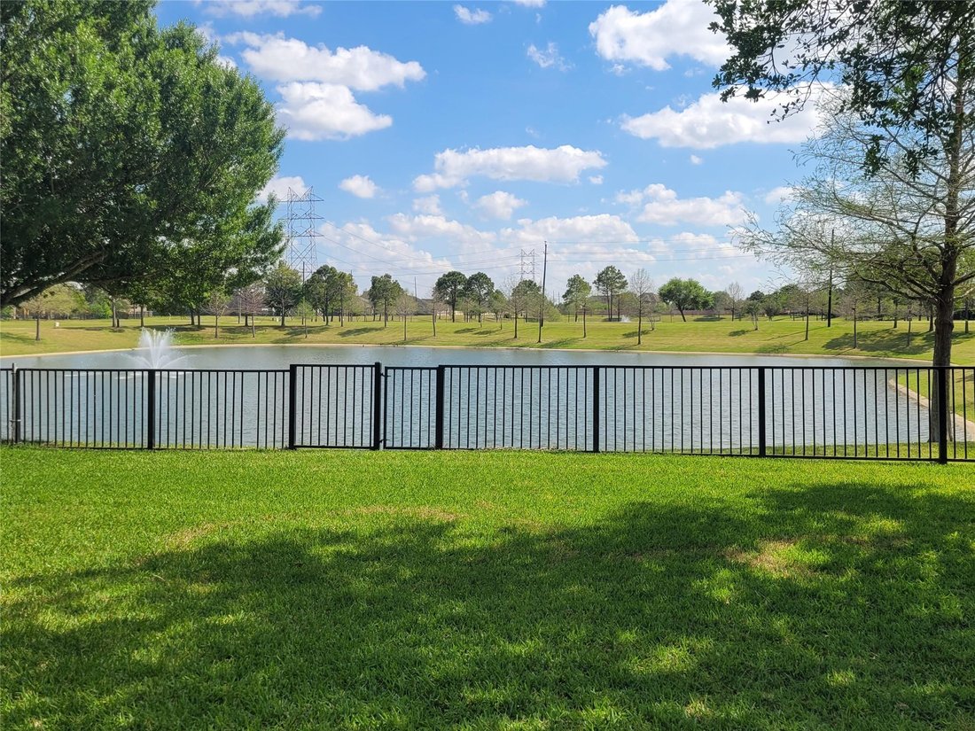 House in Pearland, Texas, United States 3 - 17552187