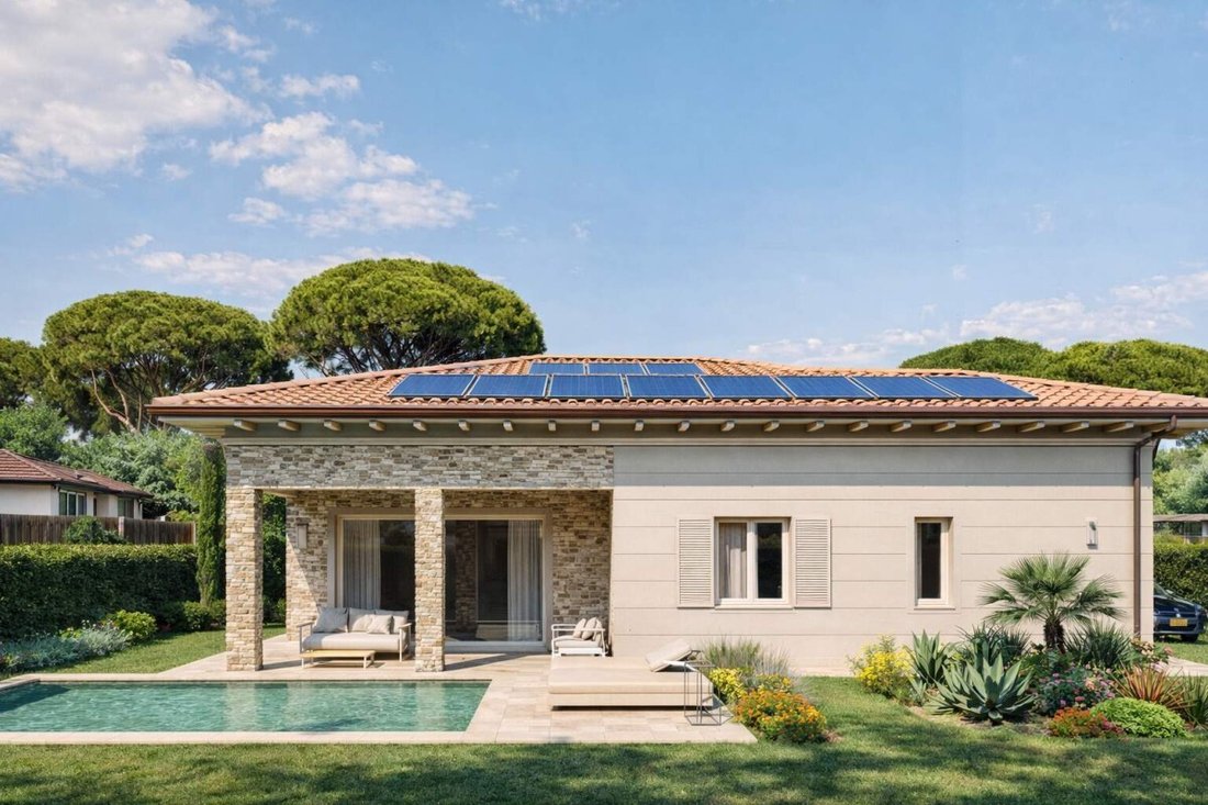 Villa in Pietrasanta, Tuscany, Italy 2 - 17551739