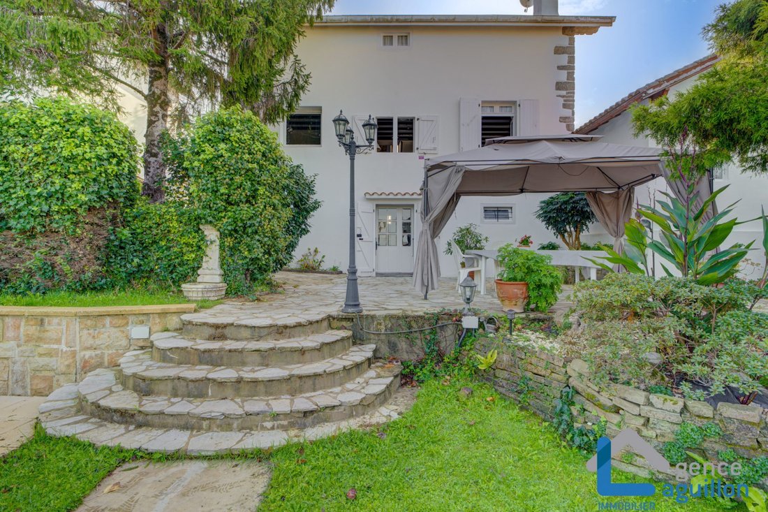 Villa in Biriatou, Nouvelle-Aquitaine, France 4 - 16474114
