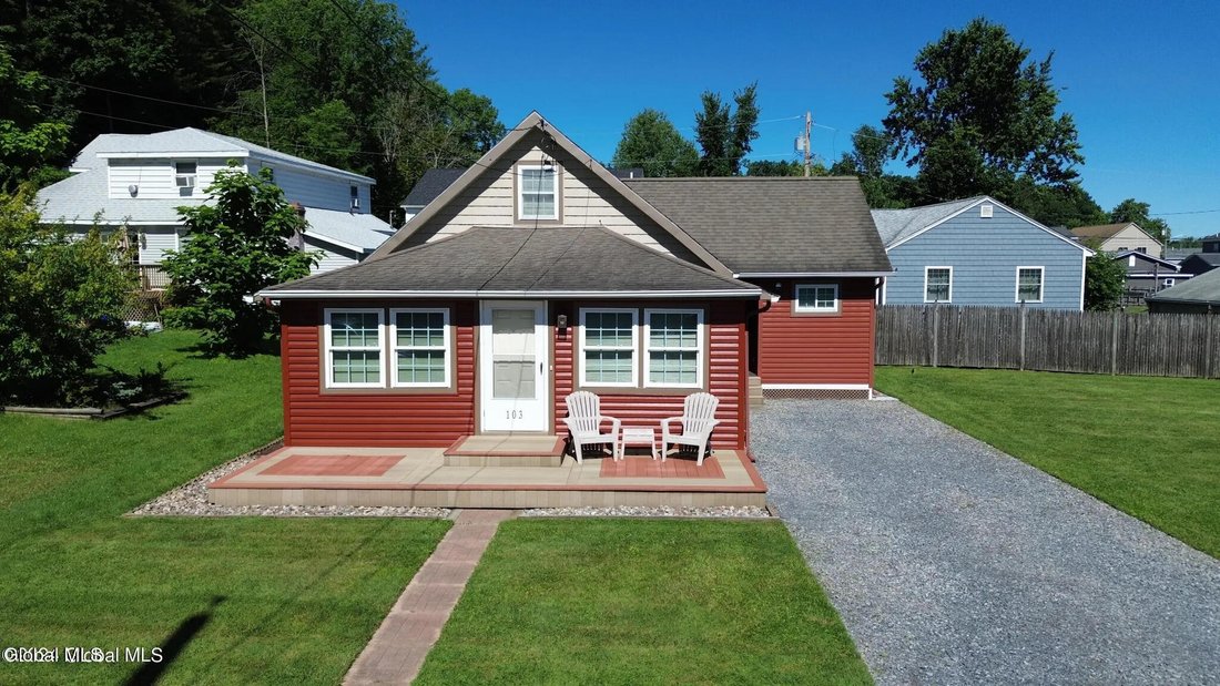 House in Saratoga Springs, New York, United States 3 - 17551602
