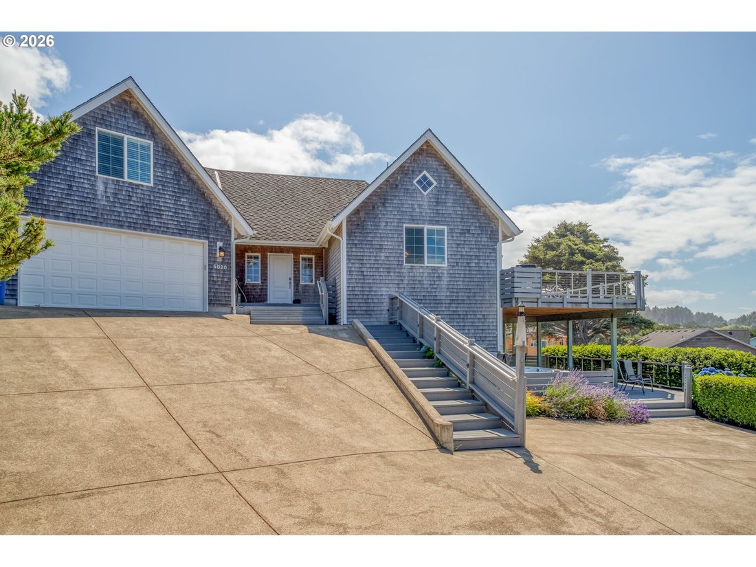 House in Lincoln City, Oregon, United States 1 - 17551689