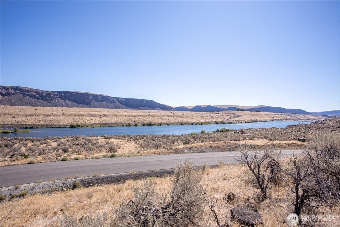 Land in Malaga, Washington, United States 2 - 17552888