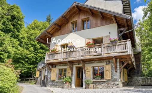 Chalet in Megève, Auvergne-Rhône-Alpes, France 1