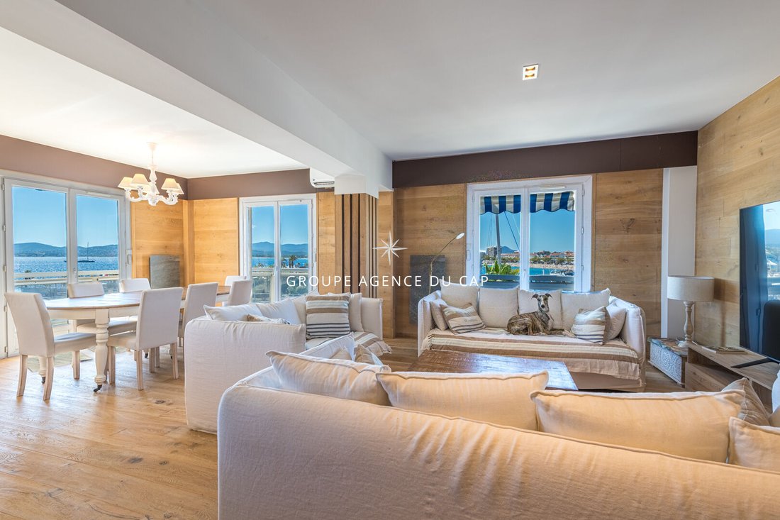 Apartment in Valescure-Vaulongue-Clair Bois-Vallon Suveret, Saint-Raphaël, France 1 - 17550161