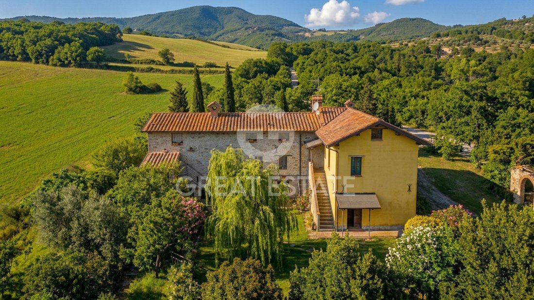 Estate in Umbertide, Umbria, Italy 4 - 17551668