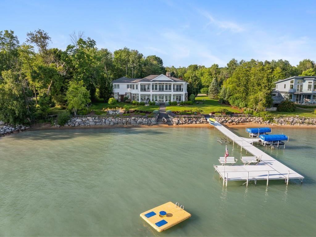 House in Boyne City, Michigan, United States 3 - 17549038