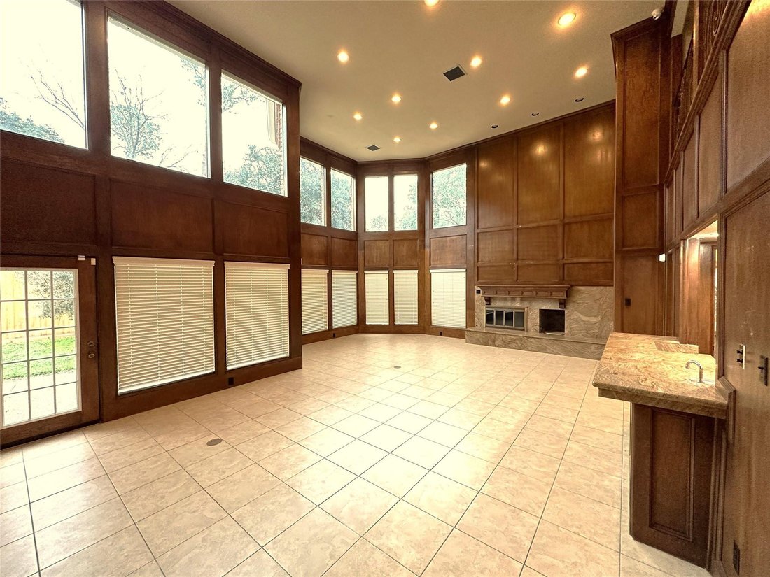 House in Spring, Texas, United States 5 - 17550993