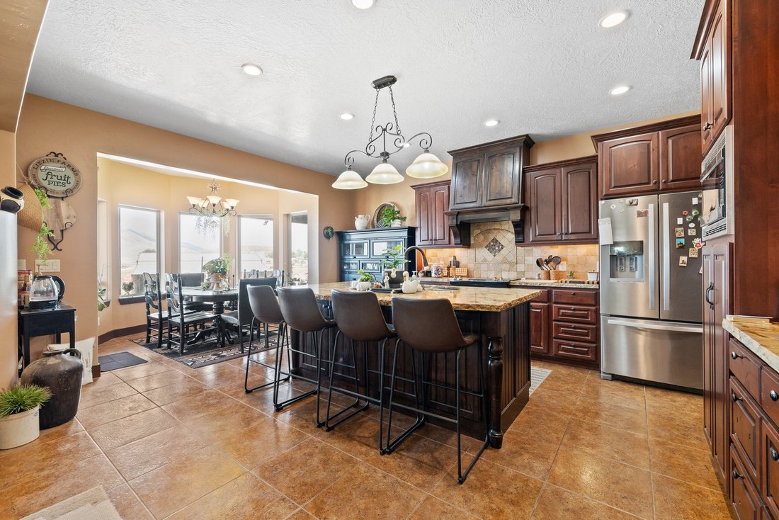 House in Santaquin, Utah, United States 2 - 17549730