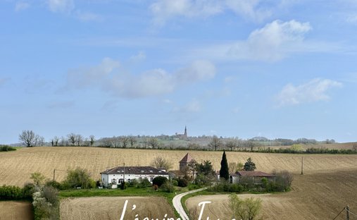 Finca en Saint-Lys, Occitania, Francia 1
