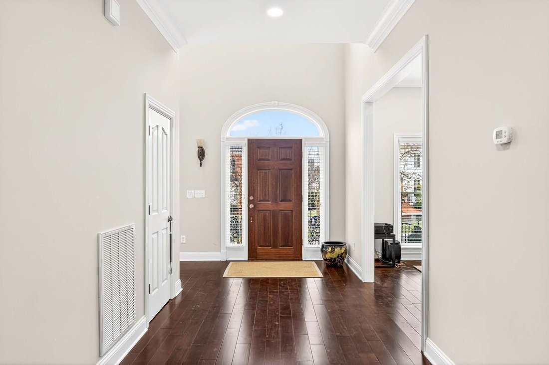 House in Forest Hills, Tennessee, United States 5 - 17548744