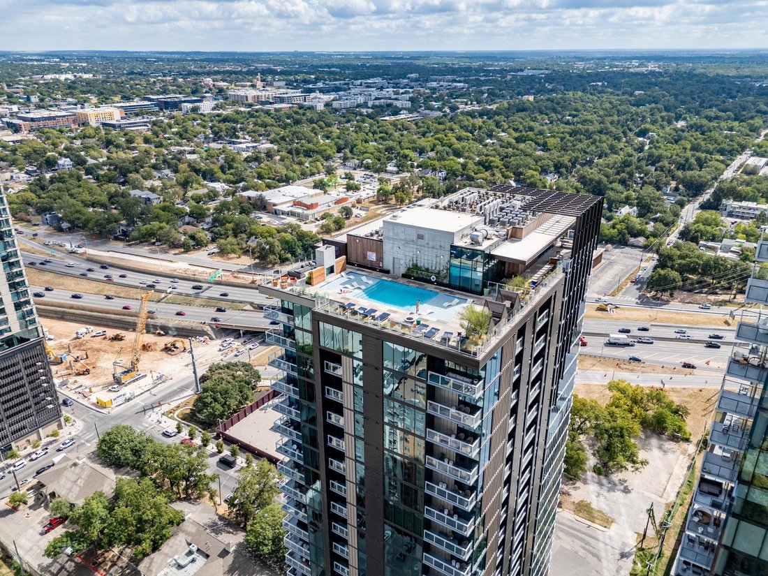 Condo in Austin, Texas, United States 4 - 17549763