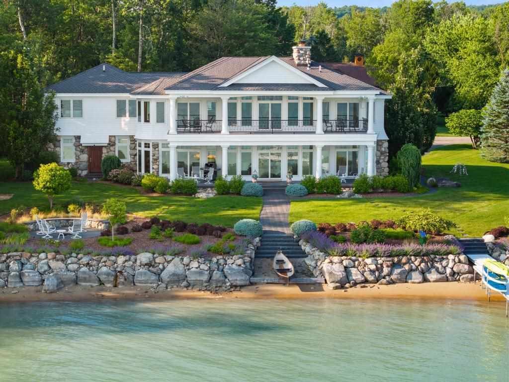 House in Boyne City, Michigan, United States 2 - 17549038