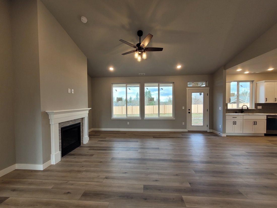 House in Elma, Washington, United States 3 - 15128853