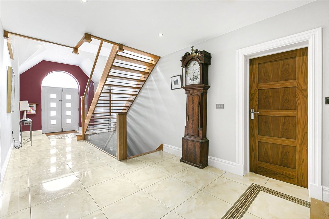 House in Ferney Hill, Enfield, England 4 - 17551684