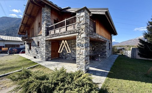 Chalet in Séez, Auvergne-Rhône-Alpes, France 1