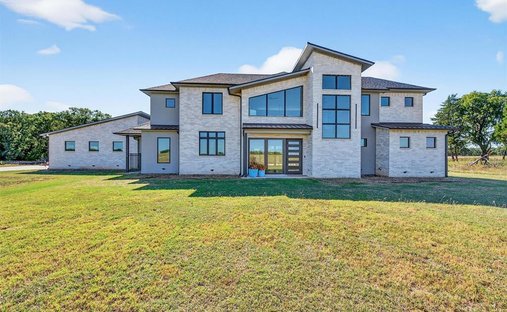 House in Sadler, Texas, United States 1