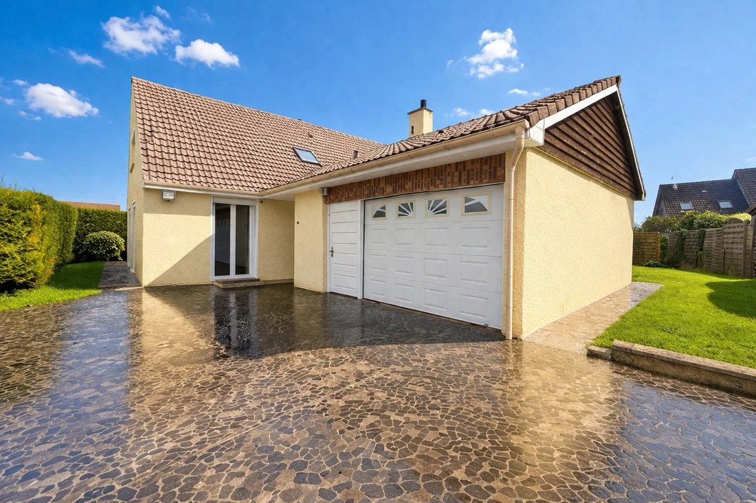 House in Chelles, Ile-de-France, France 2 - 17139756