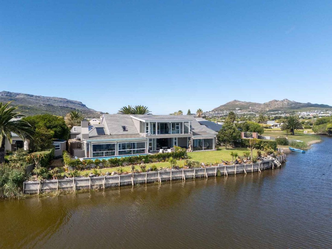 House in Crofters Valley, Cape Town, Western Cape 1 - 17531246