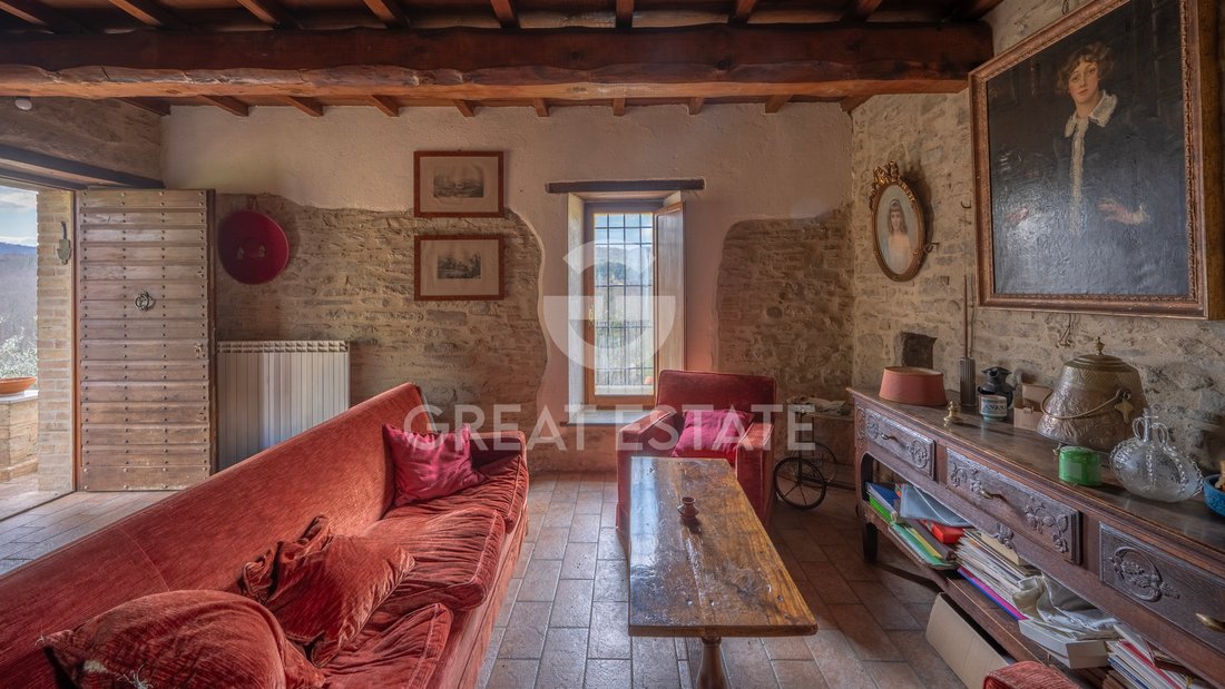 Estate in Umbertide, Umbria, Italy 5 - 17551668