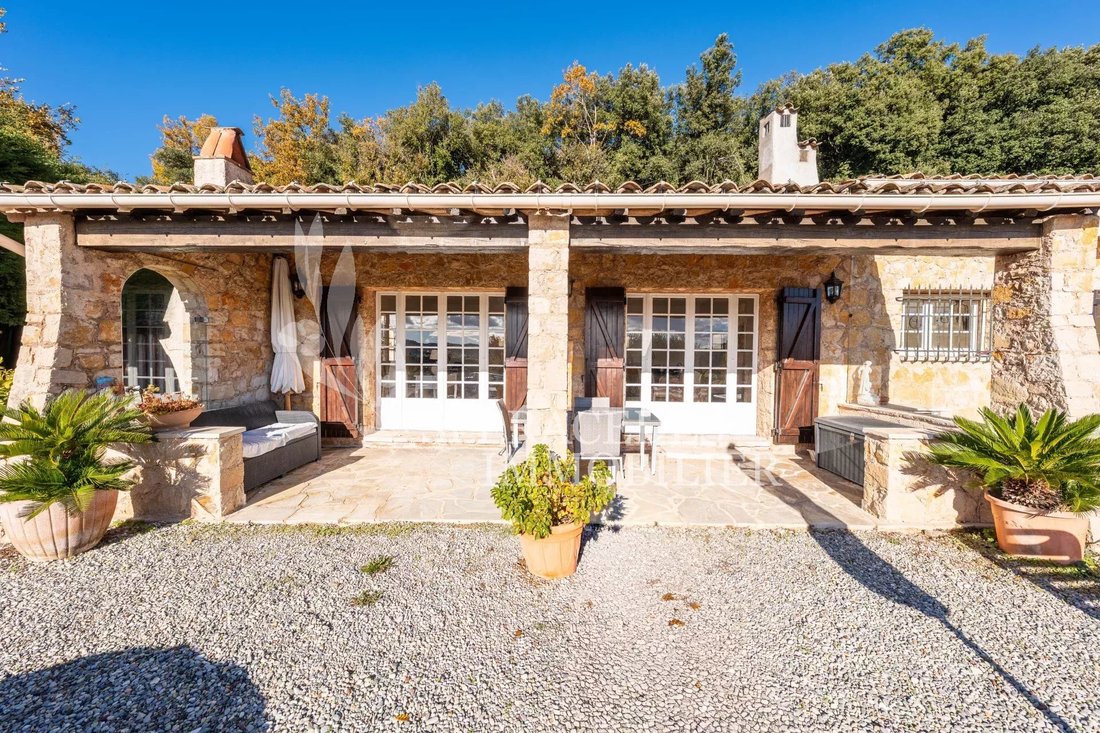 House in Le Tignet, Provence-Alpes-Côte d'Azur, France 1 - 16768104