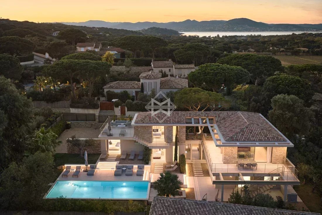 Estate in Zone Est Diffuse, Saint-Tropez, France 1 - 17550389