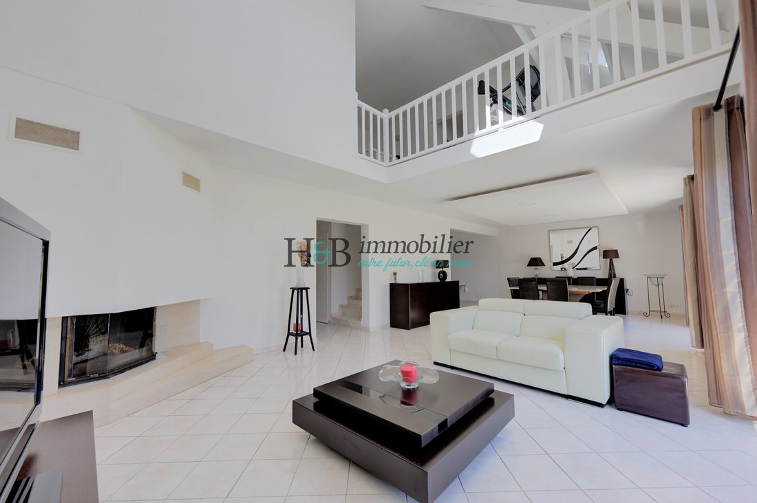 House in Vert-le-Grand, Ile-de-France, France 4 - 17549491