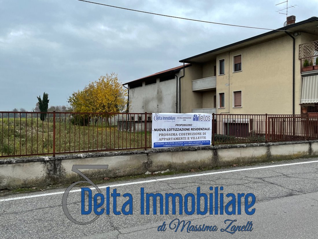 Land in Castel d'Azzano, Veneto, Italy 2 - 15119317