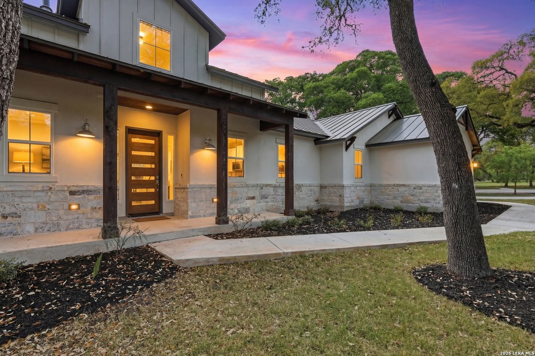 House in Helotes, Texas, United States 2 - 17551679
