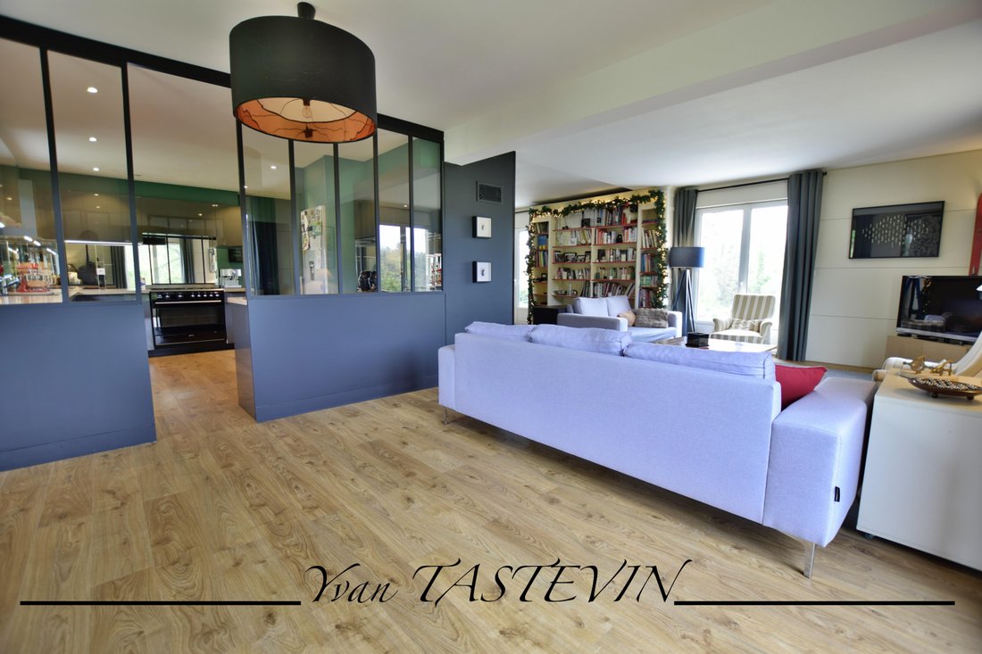 House in Coulans-sur-Gee, Pays de la Loire, France 3 - 17549586