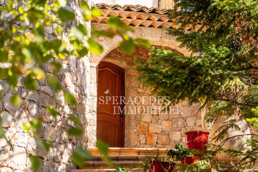House in Saint-Cézaire-sur-Siagne, Provence-Alpes-Côte d'Azur, France 2 - 16402767