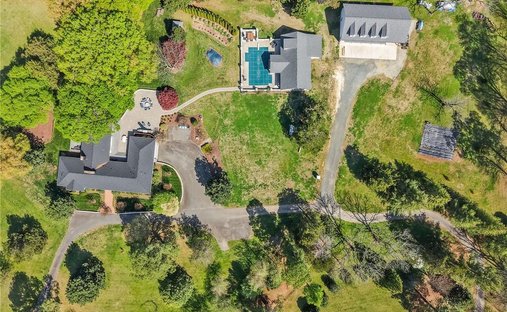 House in Haw River, North Carolina, United States 1