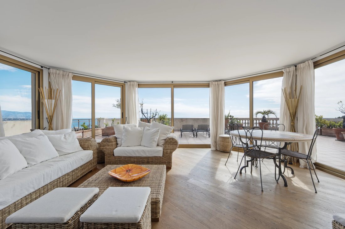 Apartment in Saint-Jean-Cap-Ferrat, Provence-Alpes-Côte d'Azur, France 3 - 17549975