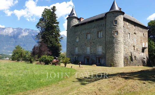 château à Aix-les-Bains, Auvergne-Rhône-Alpes, France 1